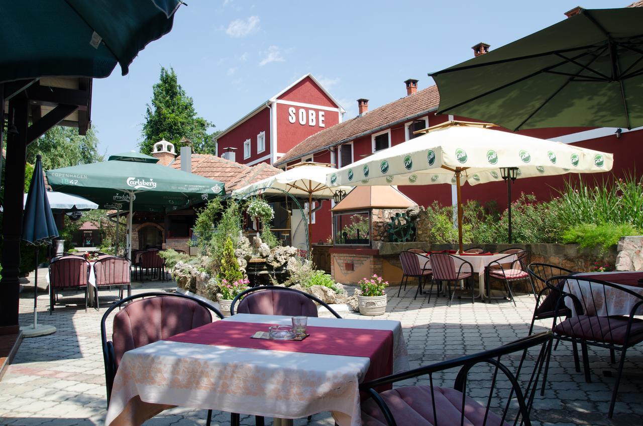 Svilajnac Hotel Drumski Raj מראה חיצוני תמונה