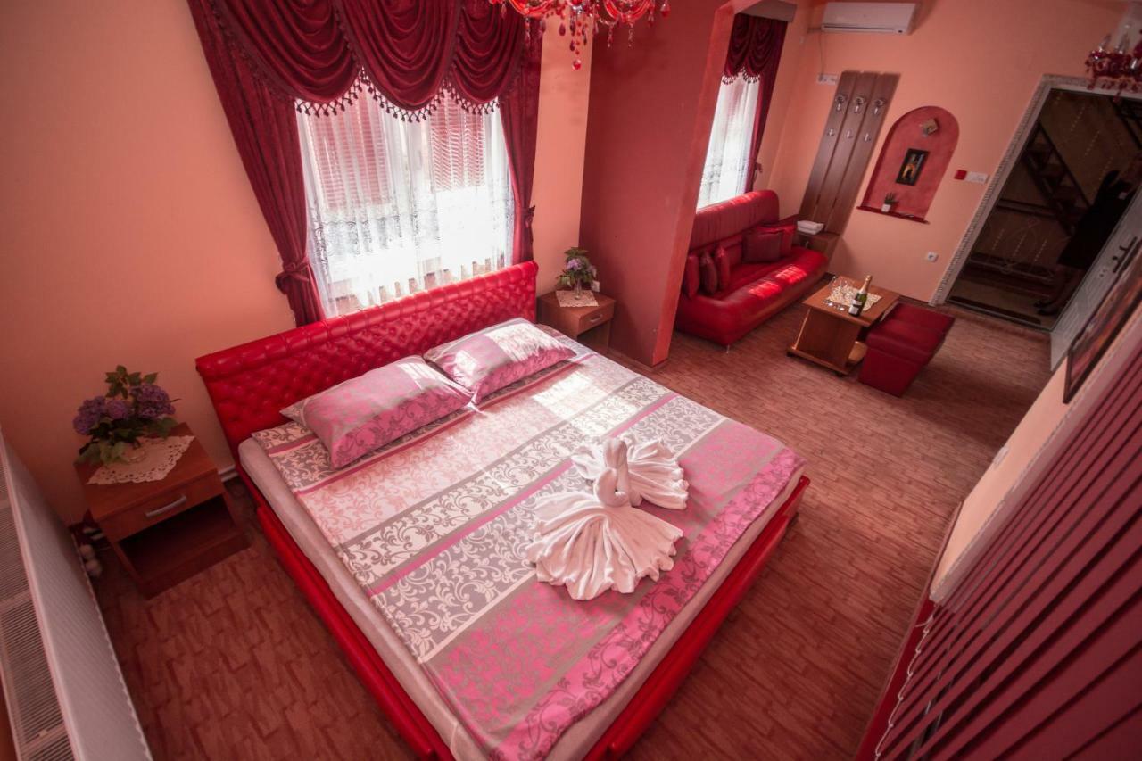 Svilajnac Hotel Drumski Raj מראה חיצוני תמונה
